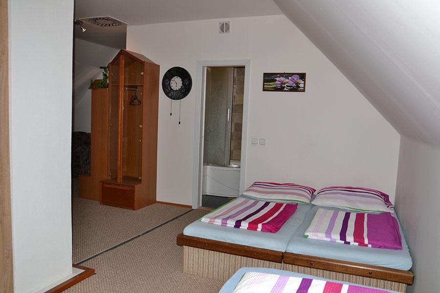 Penzion Pod Vapenkami Strážnice Kamer foto